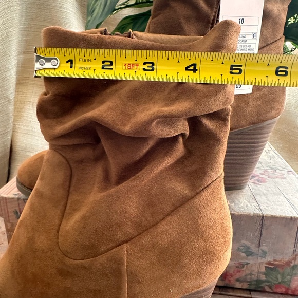 Womens Universal Thread Cianna Slouch Boot - Picture 5 of 7